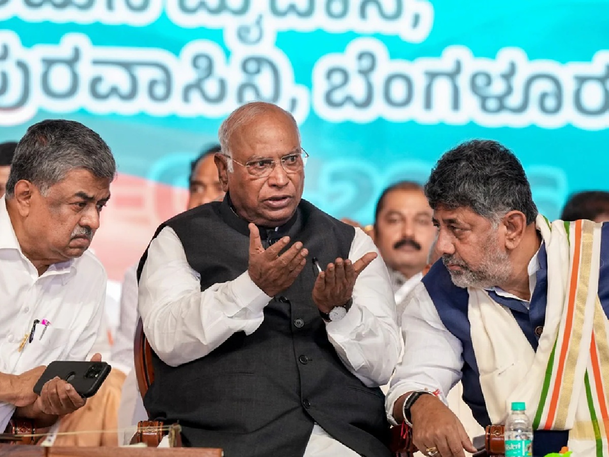 Useless people, no one is being worshipped here; Kharge gets angry after slogans in support of DK Shivakumar