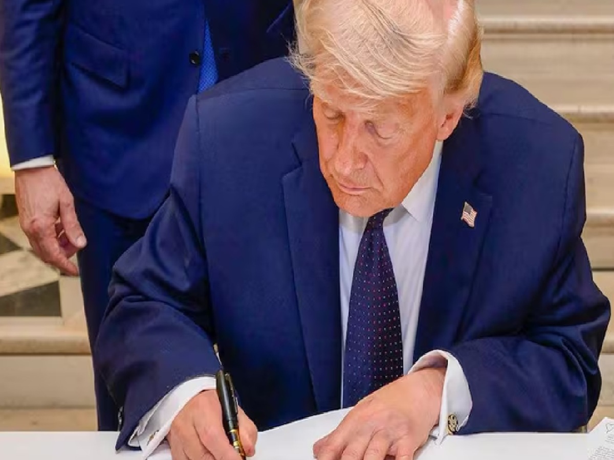 Trump Drops Section 301 Tariff Bomb on 17 Nations: India and Pakistan Hit with 10% Import Duty