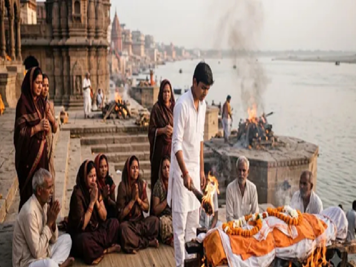 Sacred Woods for Final Rites: Unveiling the Hidden Secrets and Rules of Cremation According to the Garuda Purana