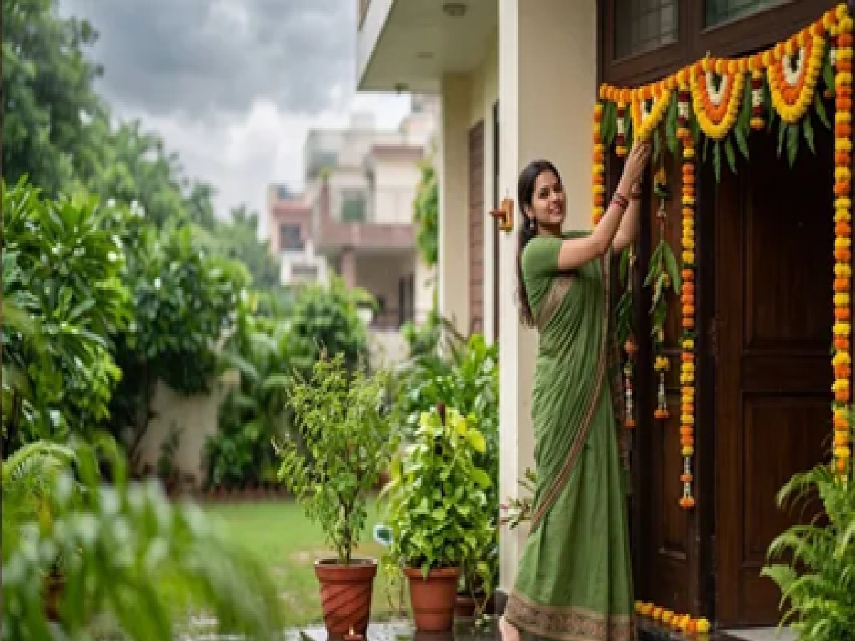 Sawan 2026: Try These 4 Powerful Vastu Remedies at Your Main Entrance on Day One for Ultimate Prosperity