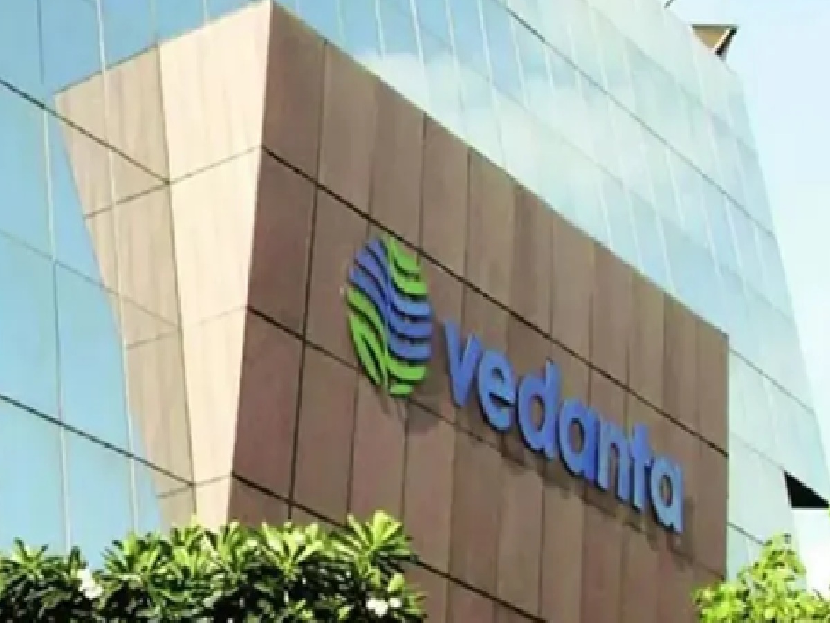 Vedanta Aluminium Shares Hit Record ₹465: Top Brokerages Predict Massive Rally with Targets Up to ₹585