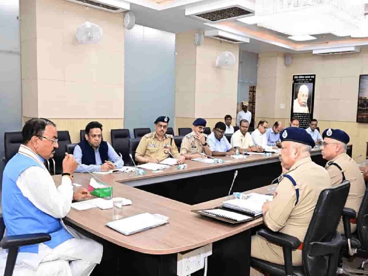 Strict Action Against Exploitation and Negligence: UP Deputy CM Keshav Prasad Maurya Issues Major Law and Order Directives