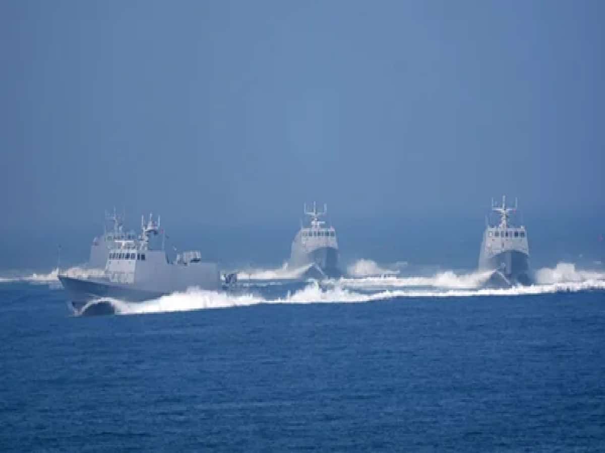 Taiwan on High Alert: Chinese Warships and Fighter Jets Spotted in ADIZ