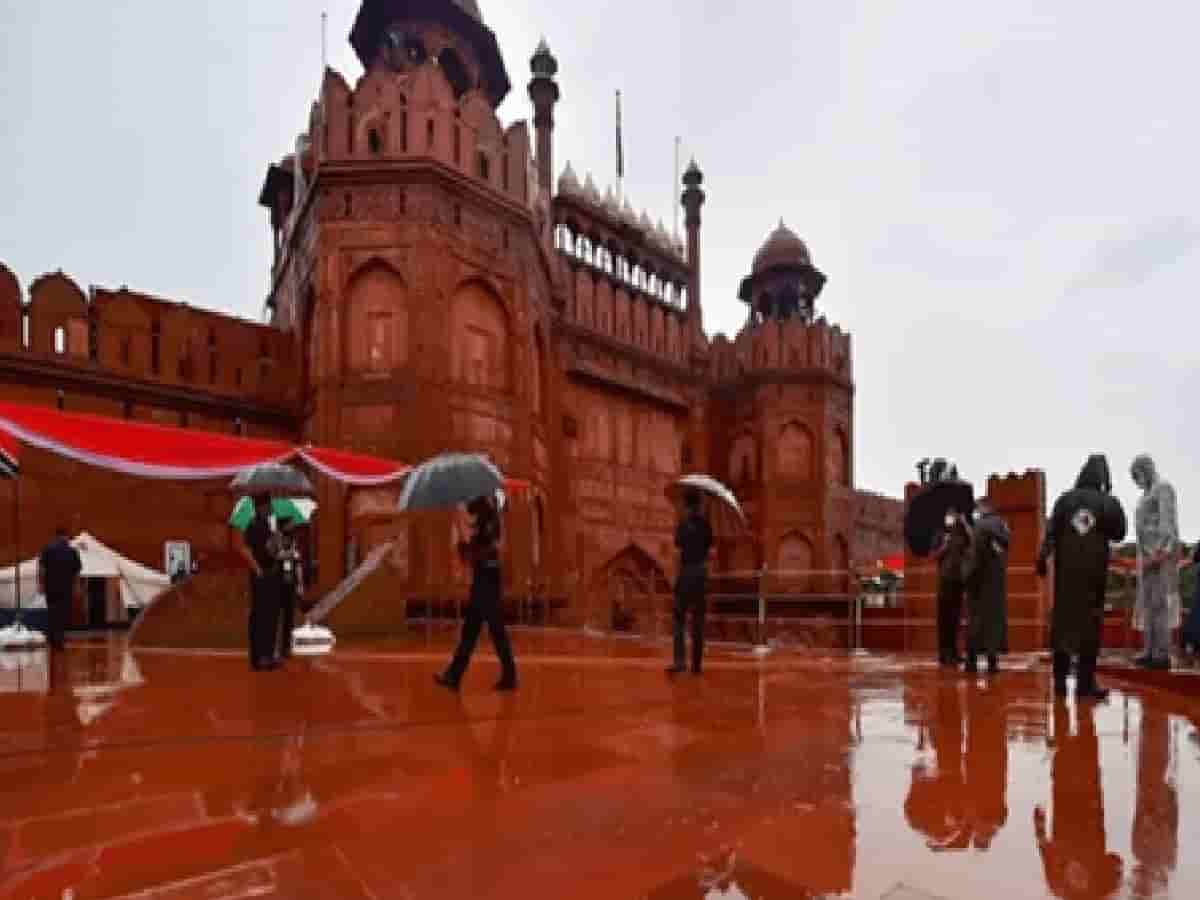 Independence Day Weather Alert: Rain Expected in Delhi-NCR While Landslides Hit Uttarakhand