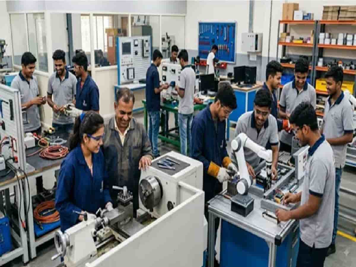Empowering Uttar Pradesh Youth: Yogi Government Initiates Monthly Dialogue with Skill Training Partners