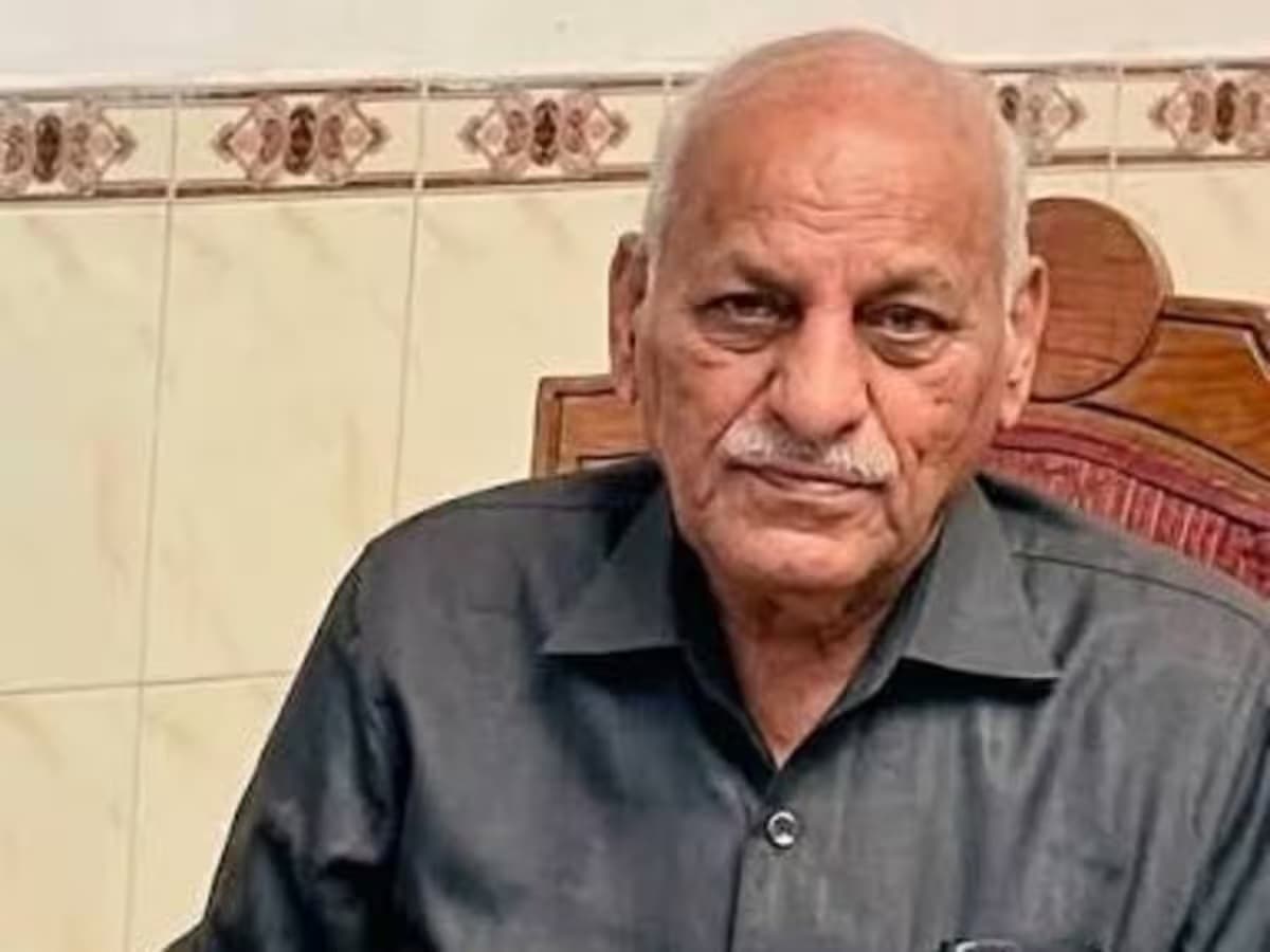Ministry of Defence Terminates Meerut Cantt Board Member Dr. Satish Sharma Following CBI Bribery Arrest