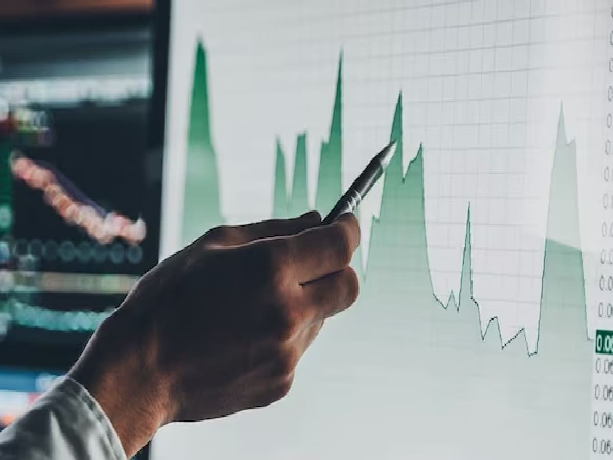 Stock Market Opens Green: Nifty Starts September Series Strong on Falling Crude Prices and PSU Bank Rally