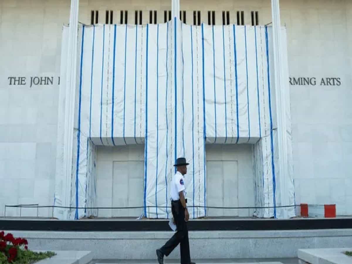 Trump Renaming Row Shuts Down US Kennedy Center: Board Votes Immediate Closure in Major Cultural Blow