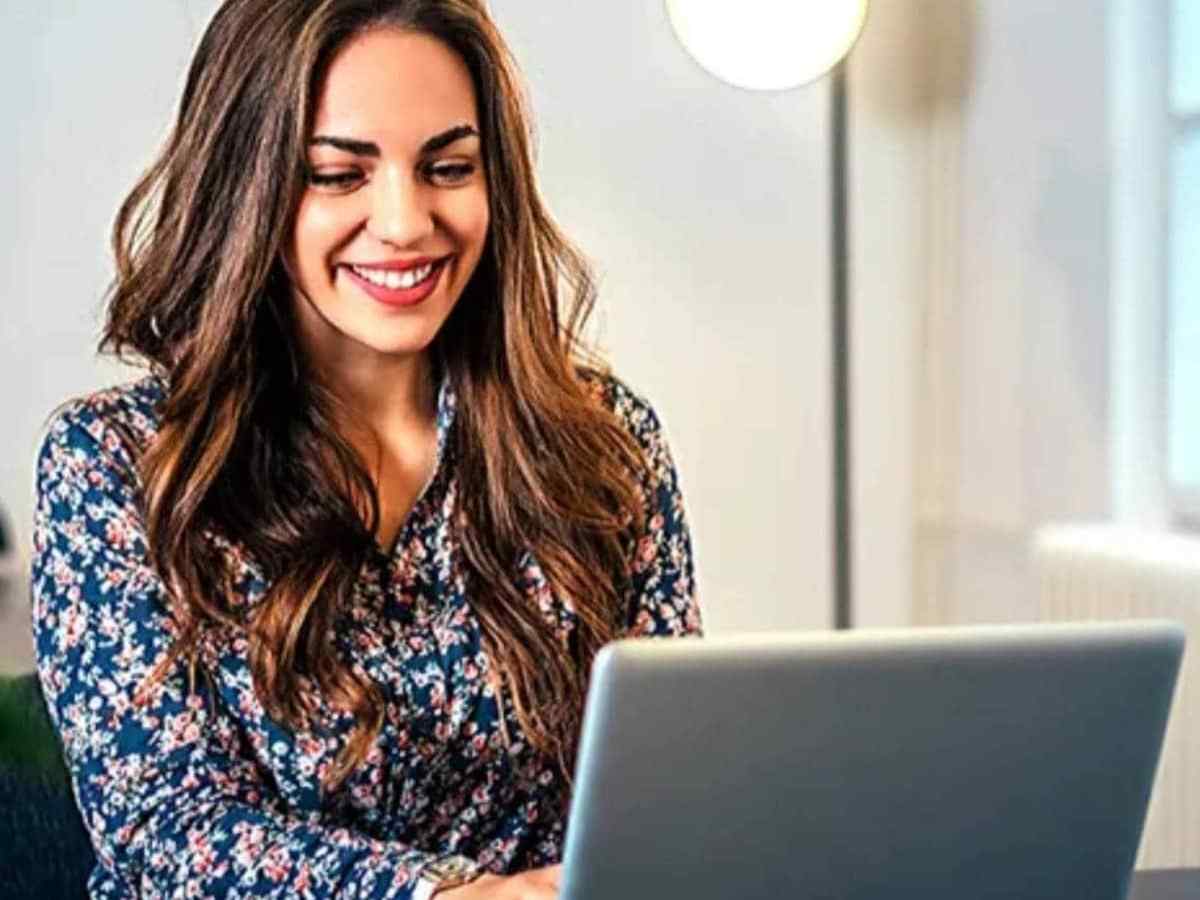 Women lead in HR, lag in marketing and dominate four service sectors