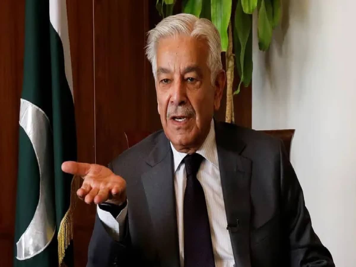'Unguided Missiles': Pakistan Defence Minister Khawaja Asif Warns Lashkar and Jaish Threaten Syria-Style Ruin