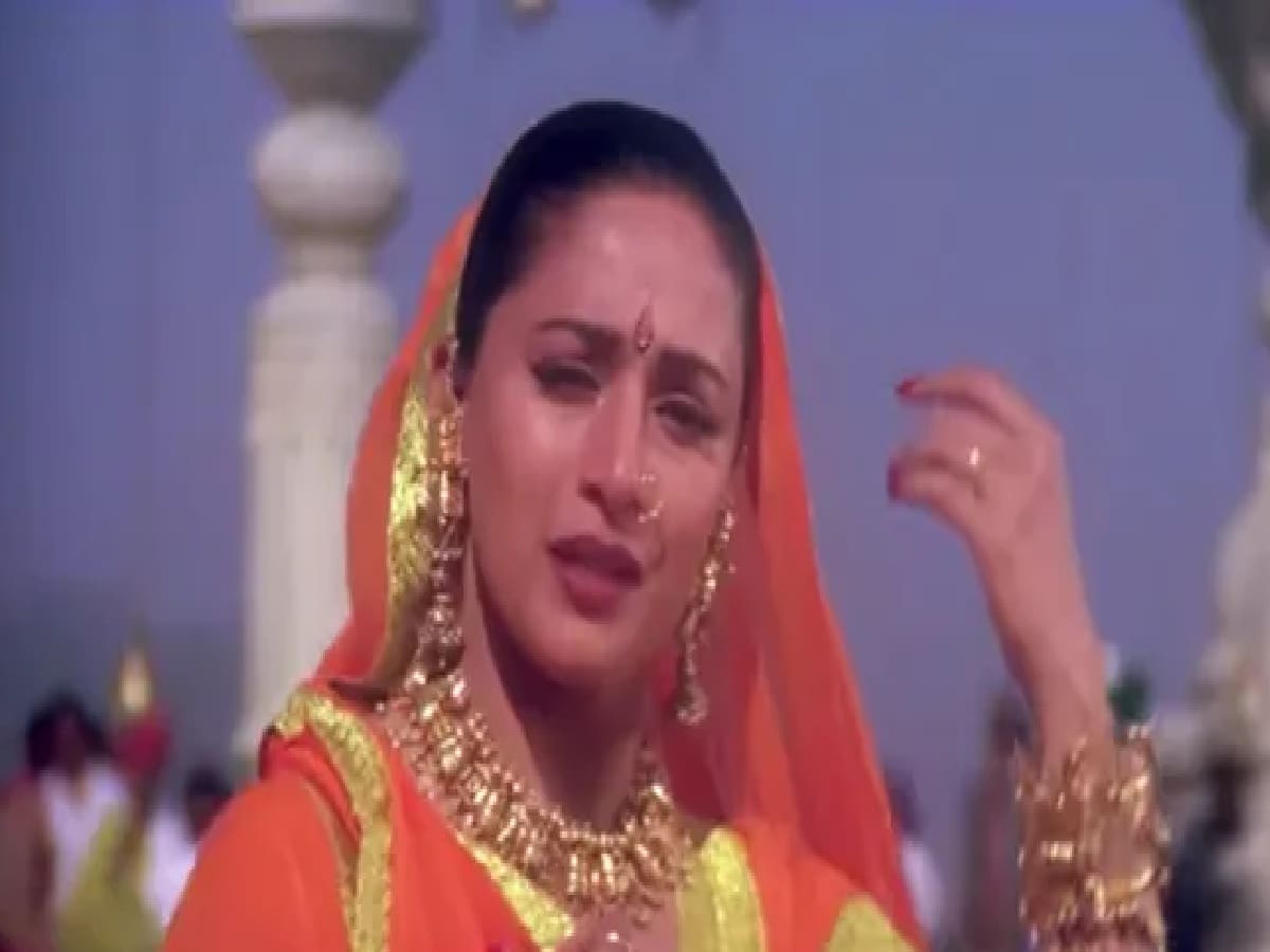 Madhuri Dixit’s 29-Year-Old Track Blended Sufi Grace with Meerabai’s Devotion