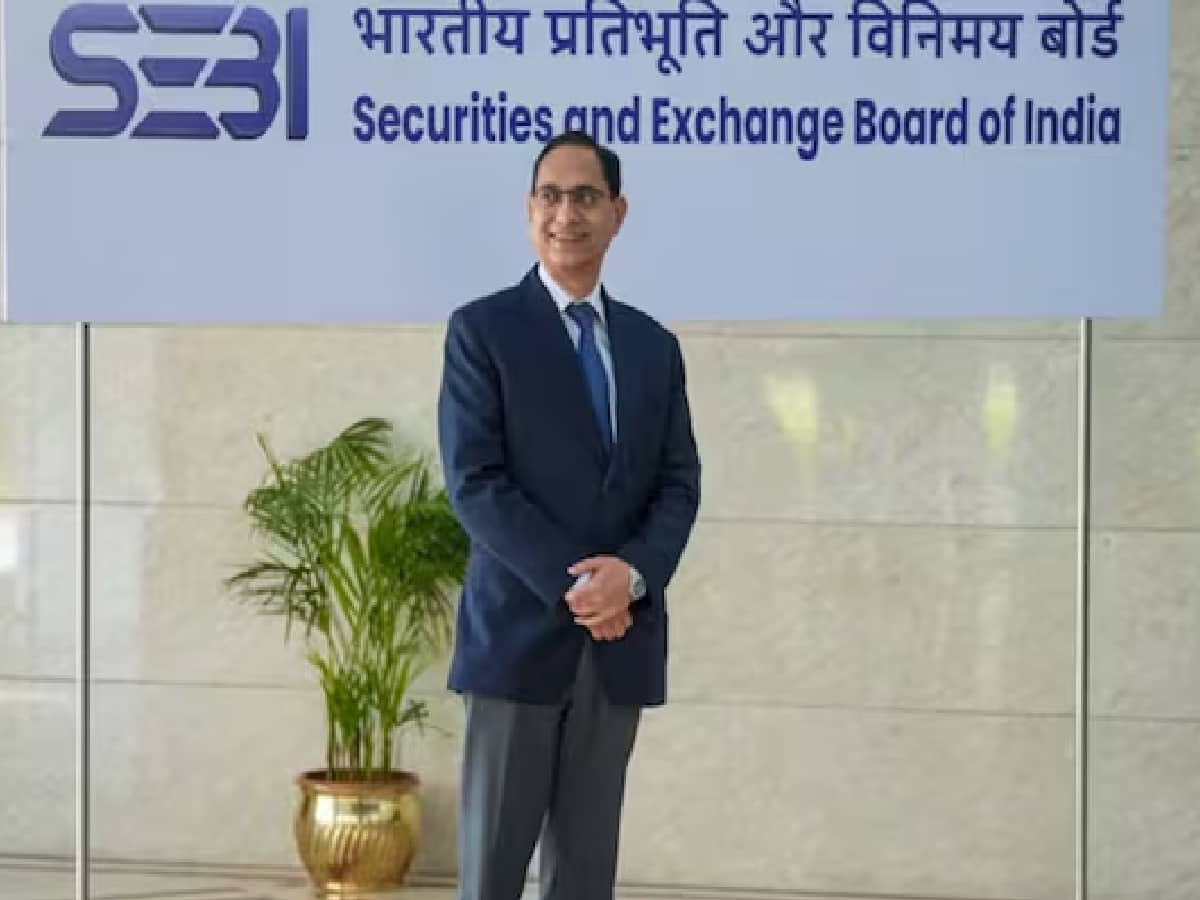 SEBI Chief Warns on Persistent F&O Losses, Urges Deeper Capital Mobilization for India's Growth