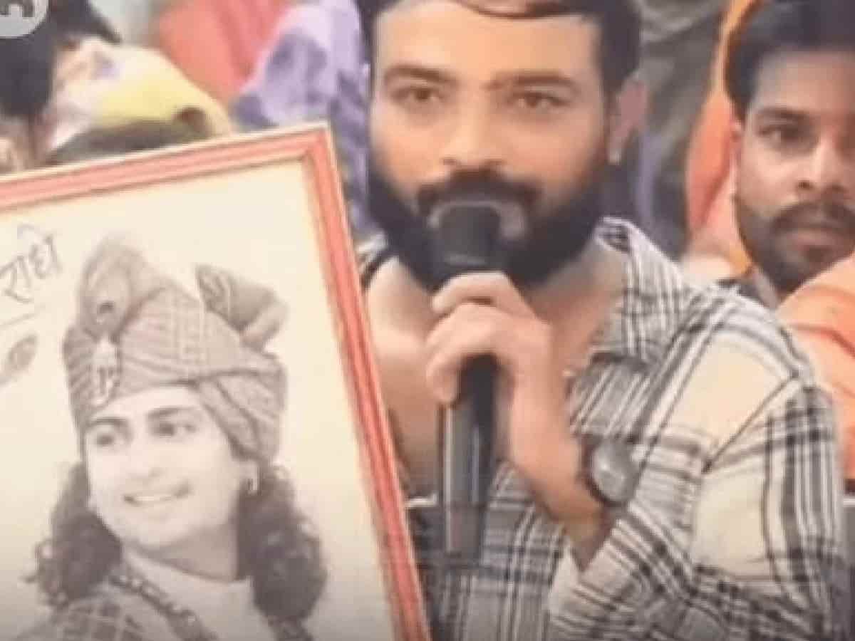 Hearing-Impaired Man Leaves Aniruddhacharya in Splits With Bizarre Answers