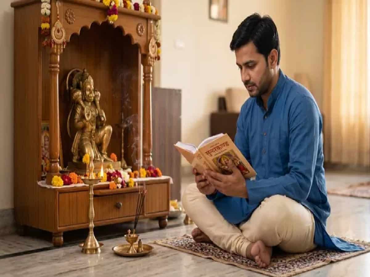 Best Time to Recite Sundarkand: Morning or Evening? Vedic Timing for Instant Blessings