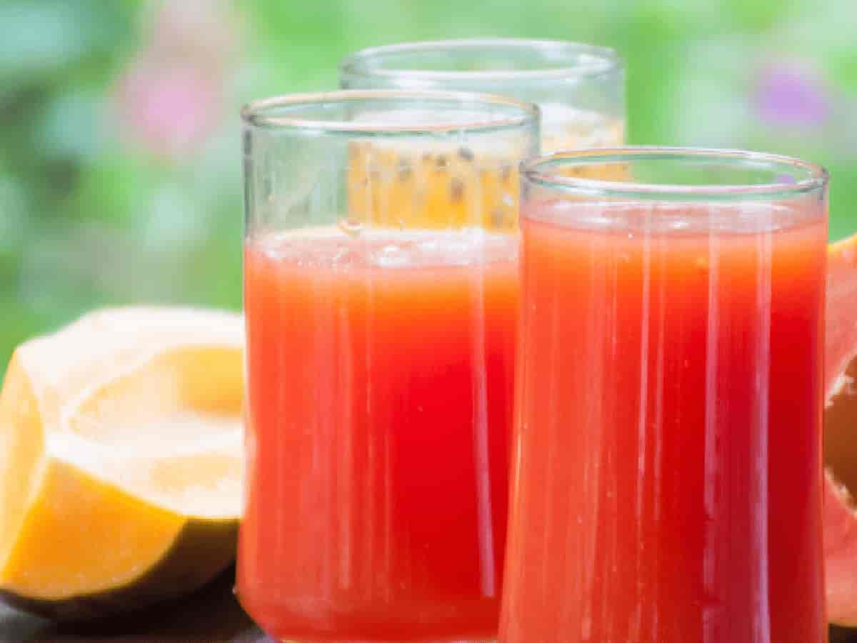 Why Overdrinking Papaya Leaf Juice Can Trigger Severe Acidity and Stomach Pain