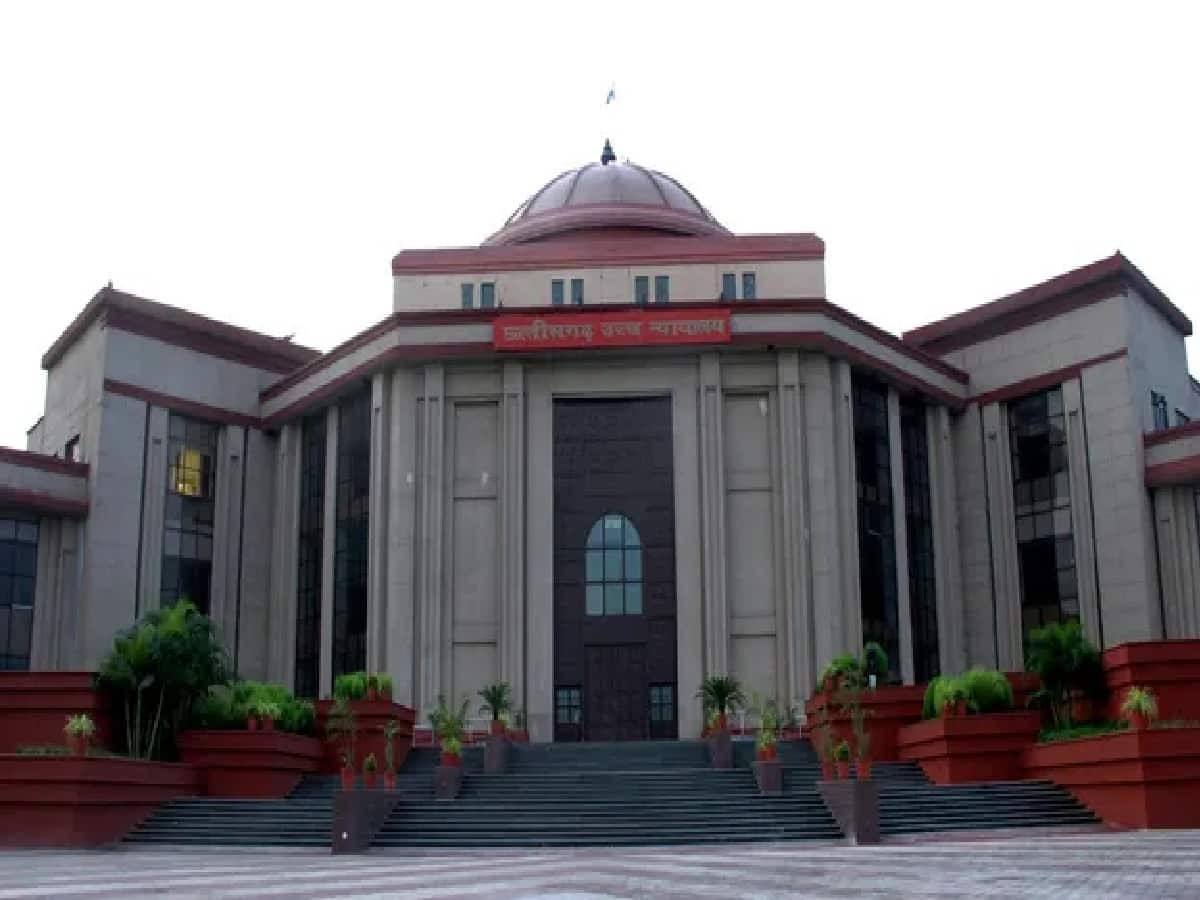 Calling Husband 'Dark Or Fat' Not Mental Cruelty: Chhattisgarh High Court Rejects Divorce Plea
