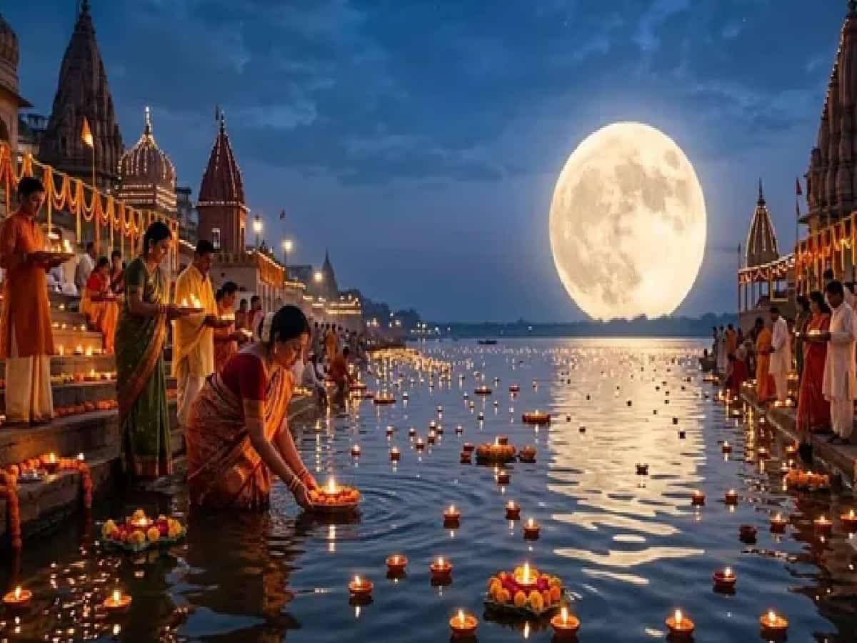 Bhadrapada Purnima 2026: Muhurat, Puja Vidhi & Daan Rules