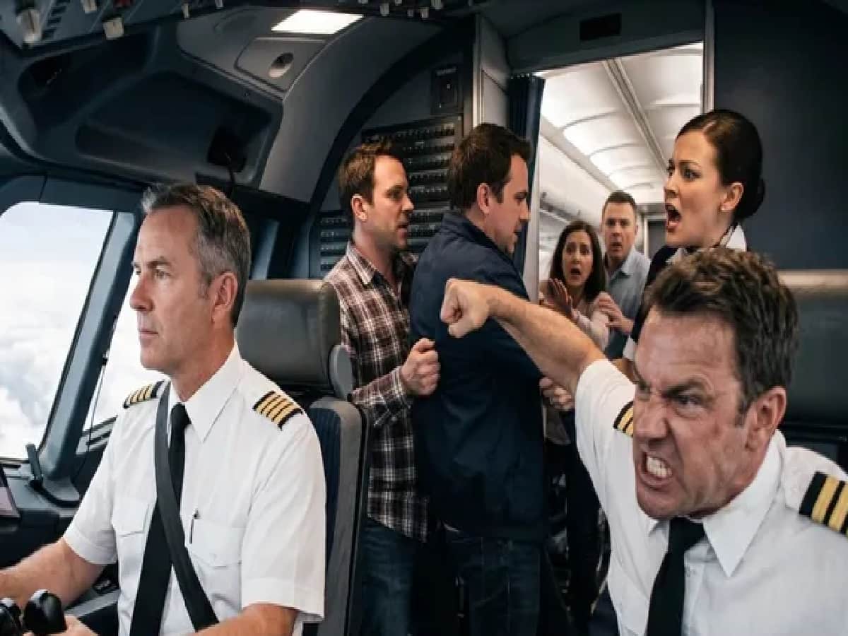 Mid-Air Terror on Flydubai Flight: Omani Co-Pilot Stabs Captain, Plane Plummets