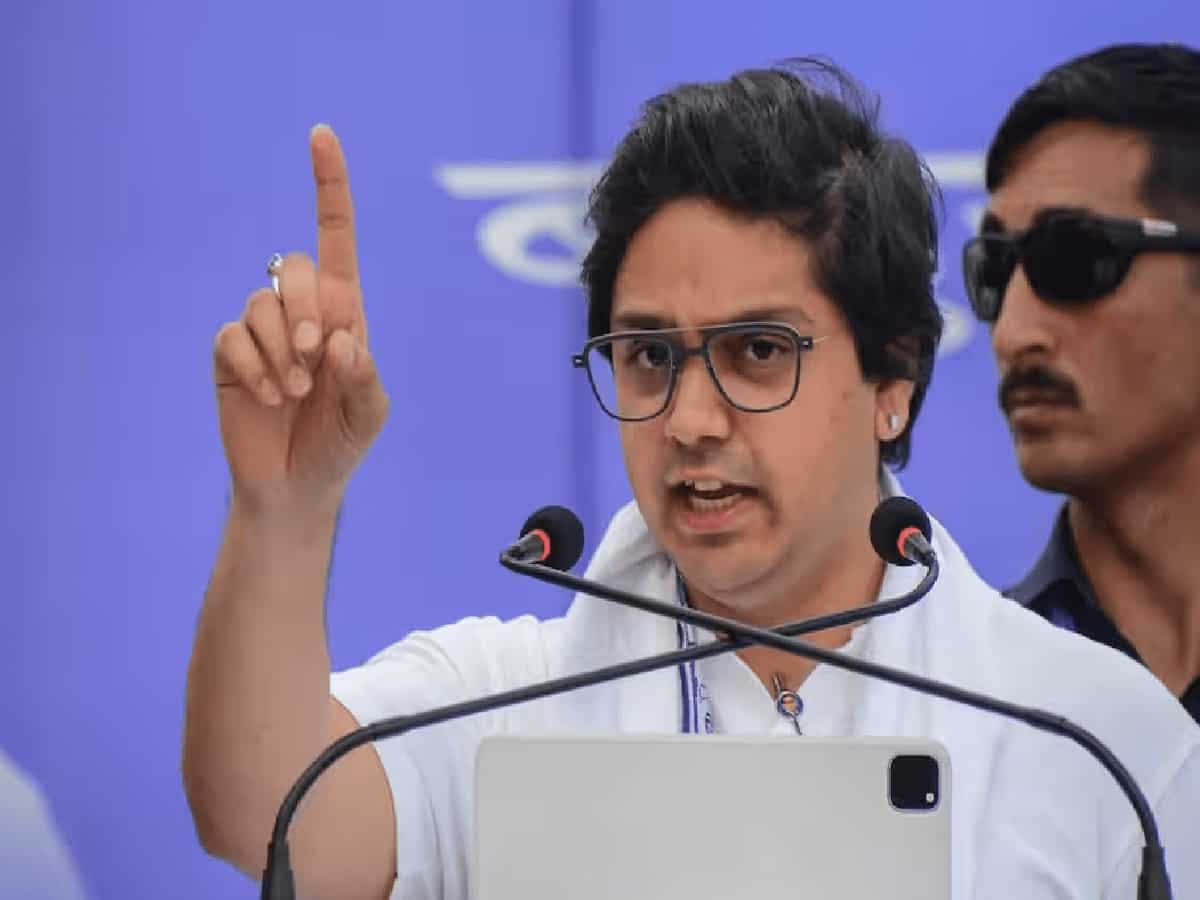 Akash Anand Apologizes to Mayawati, Reaffirms BSP Loyalty
