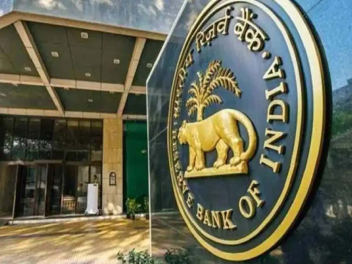 Pre-Diwali EMI Shock: RBI MPC May Hike Repo Rate by 25 Bps as Inflation Spikes