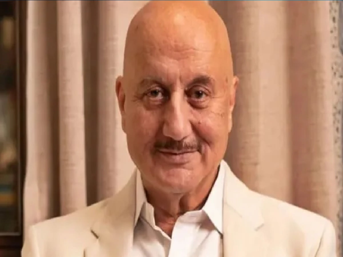 Anupam Kher Slams Actor Ego & Reveals 2 Words He Never Speaks