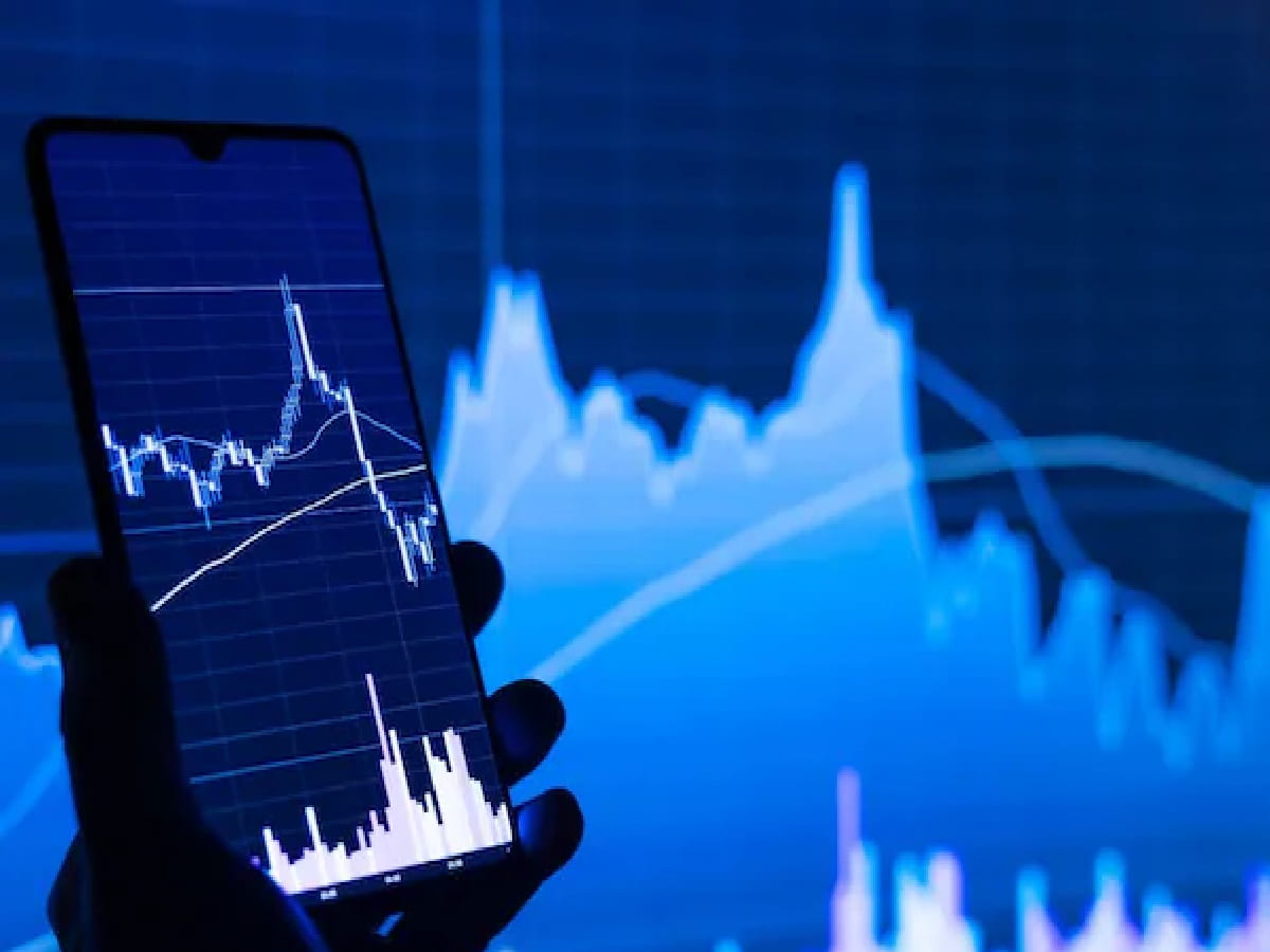 Nifty Halts 8-Week Fall: Will Dalal Street Reclaim 23,000 or Sink to 22,000