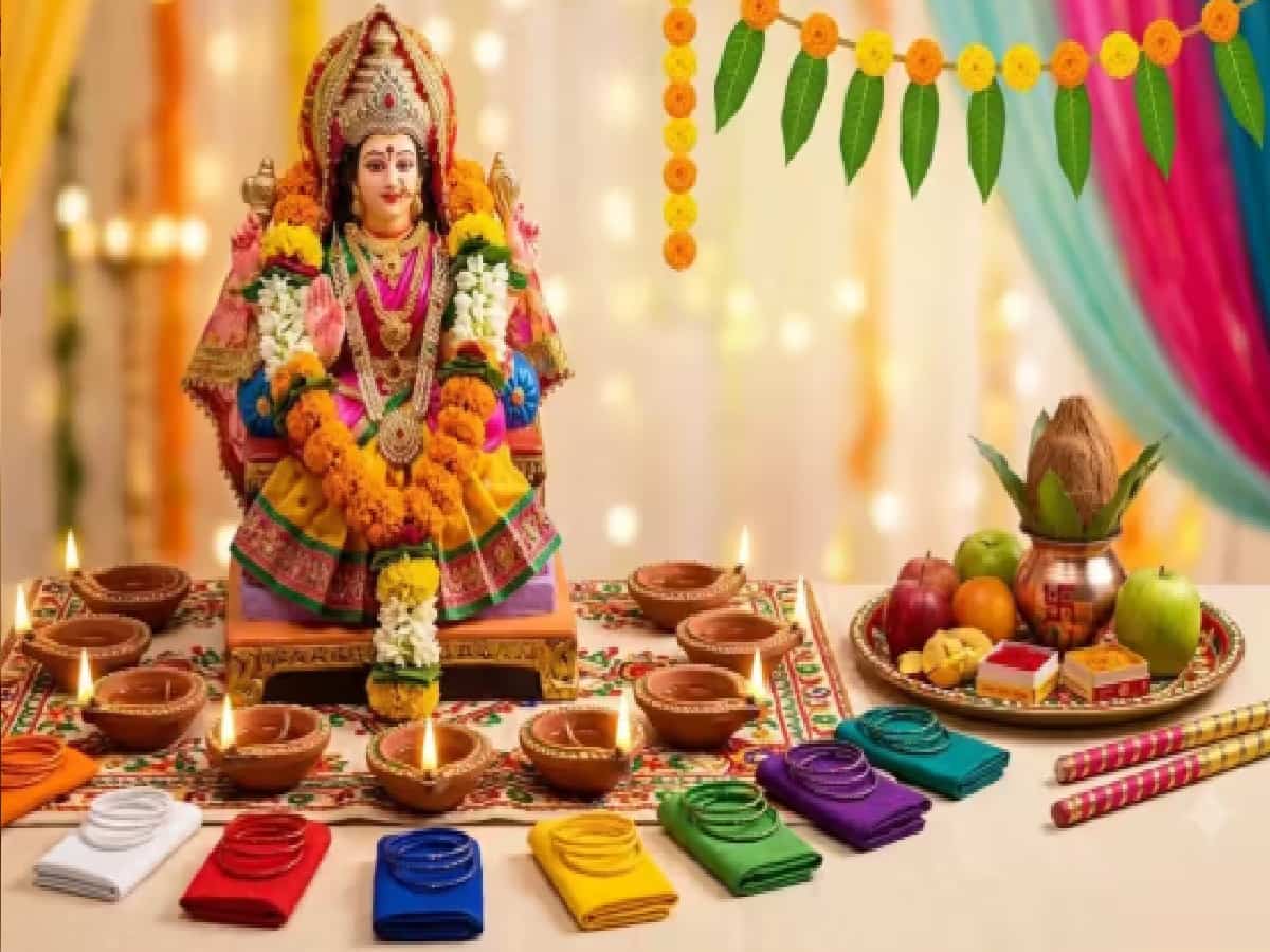Sharadiya Navratri: Day-by-Day Guide to 9 Auspicious Colors to Wear for Goddess Durga