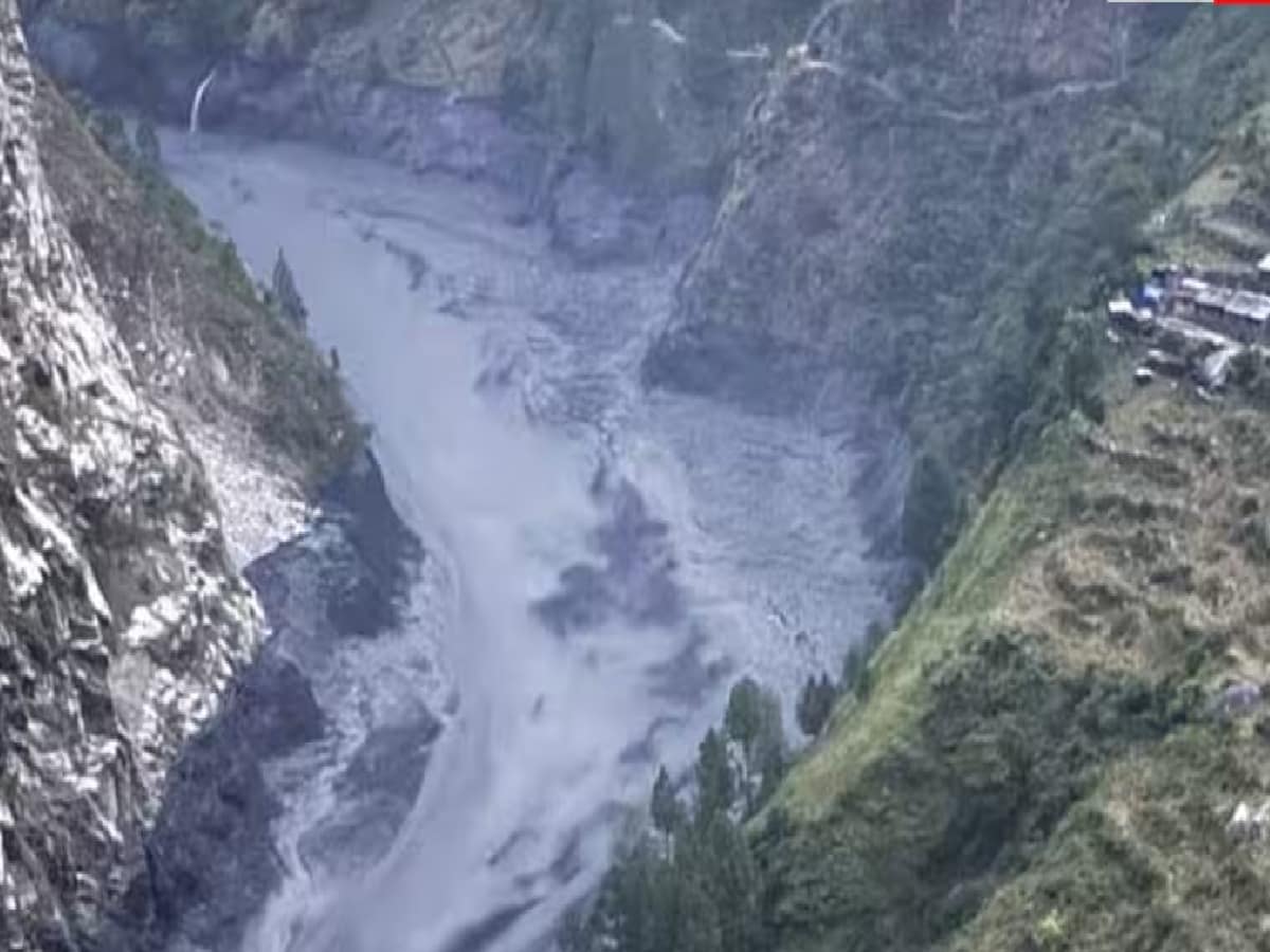 95 Air-Rescued as Flash Floods Sever Manaslu Trekking Route
