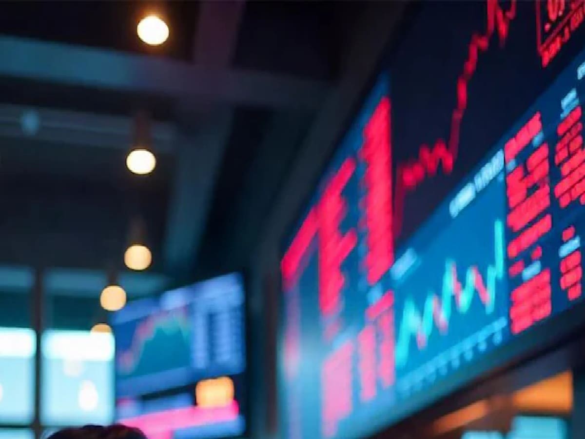 Lenskart Shares Slide 5% Following ₹1,895 Crore Mega Block Deal on Dalal Street