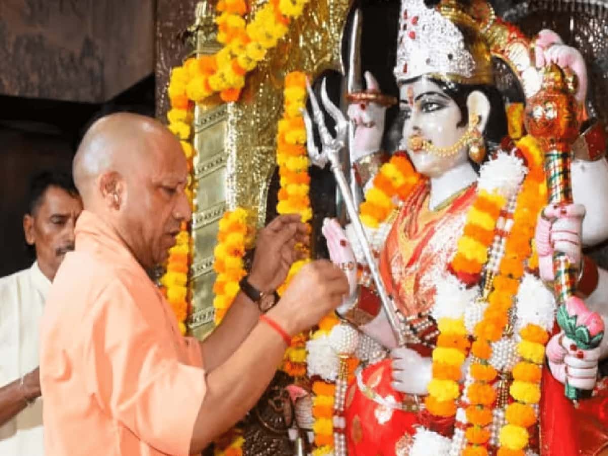 CM Yogi Issues Powerful Call for Women's Dignity on Navratri Day 3