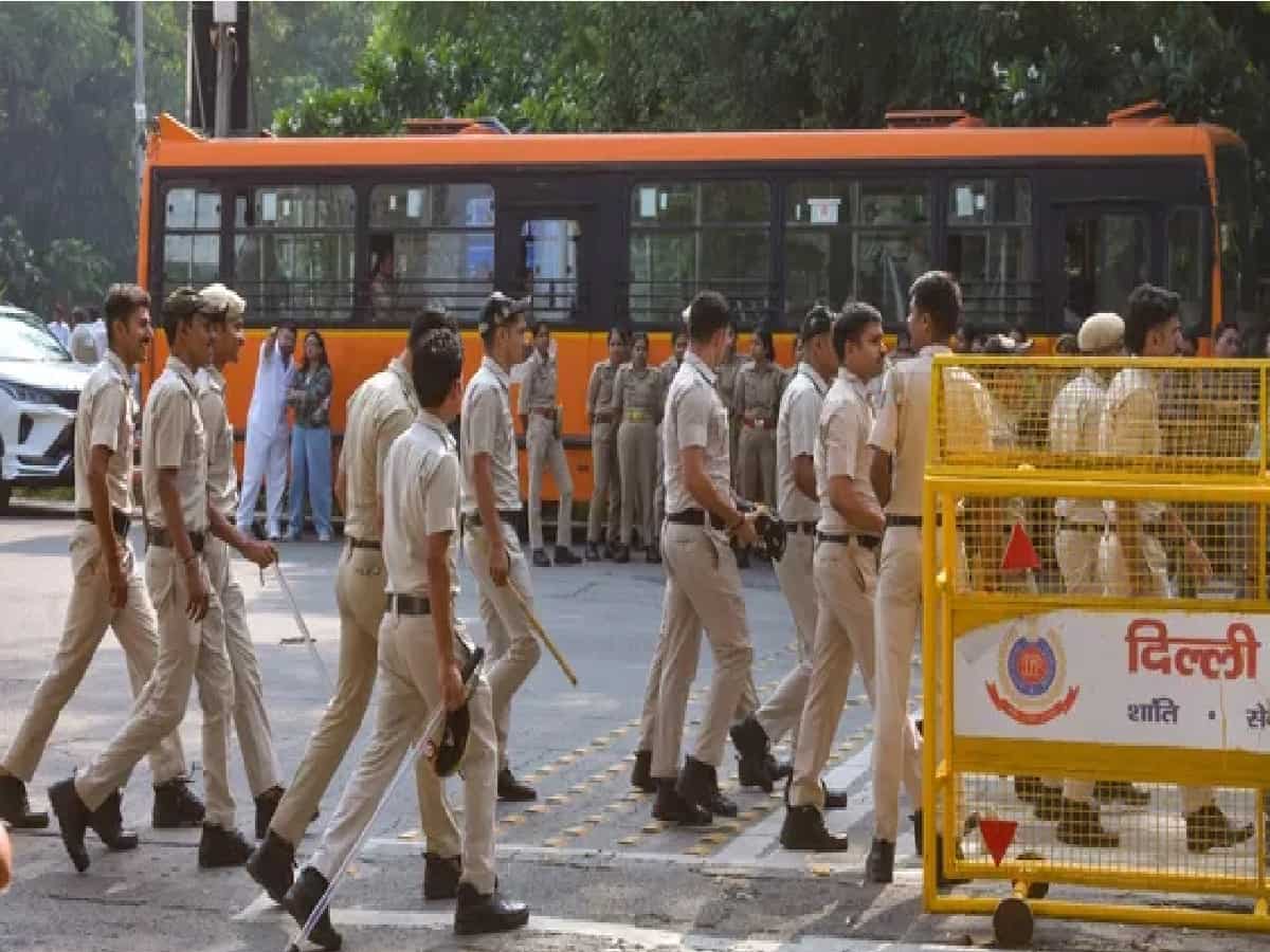 SC Hearing: Delhi Police Defends Capital Lockdown & Curbs