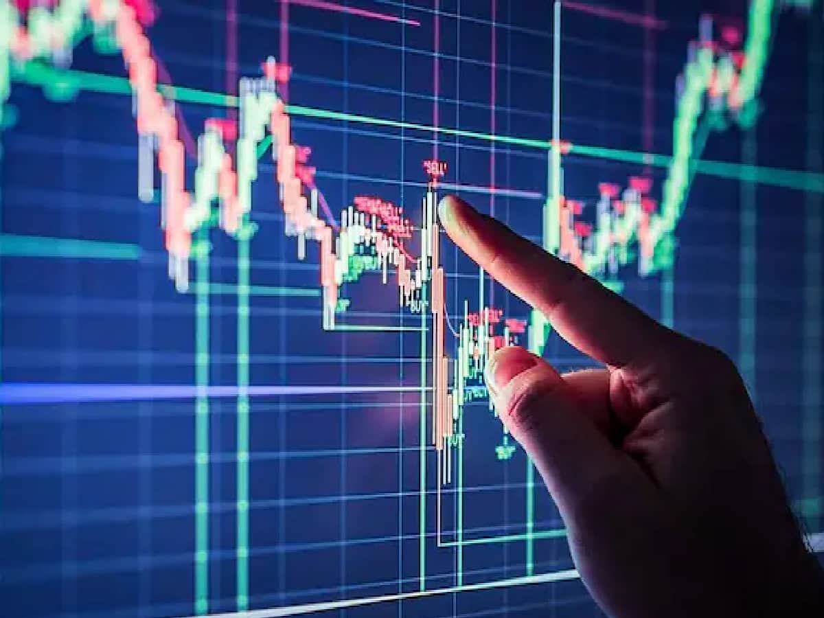 Supreme Court AT-1 Bond Shock, Citi's 'Sell' Call, and What Investors Must Watch Next