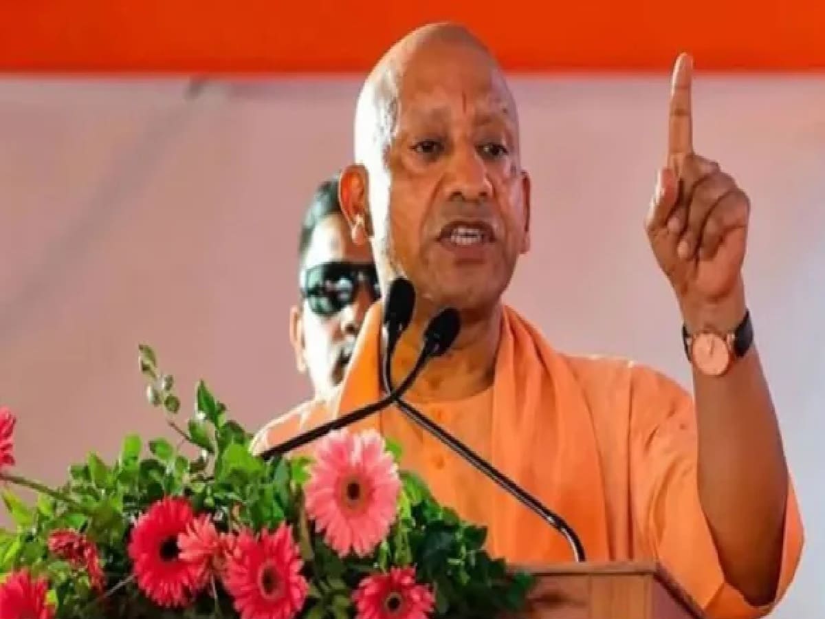 'Bangladesh-Like Plot': CM Yogi Blasts Opposition Over Delhi Voter List Protests