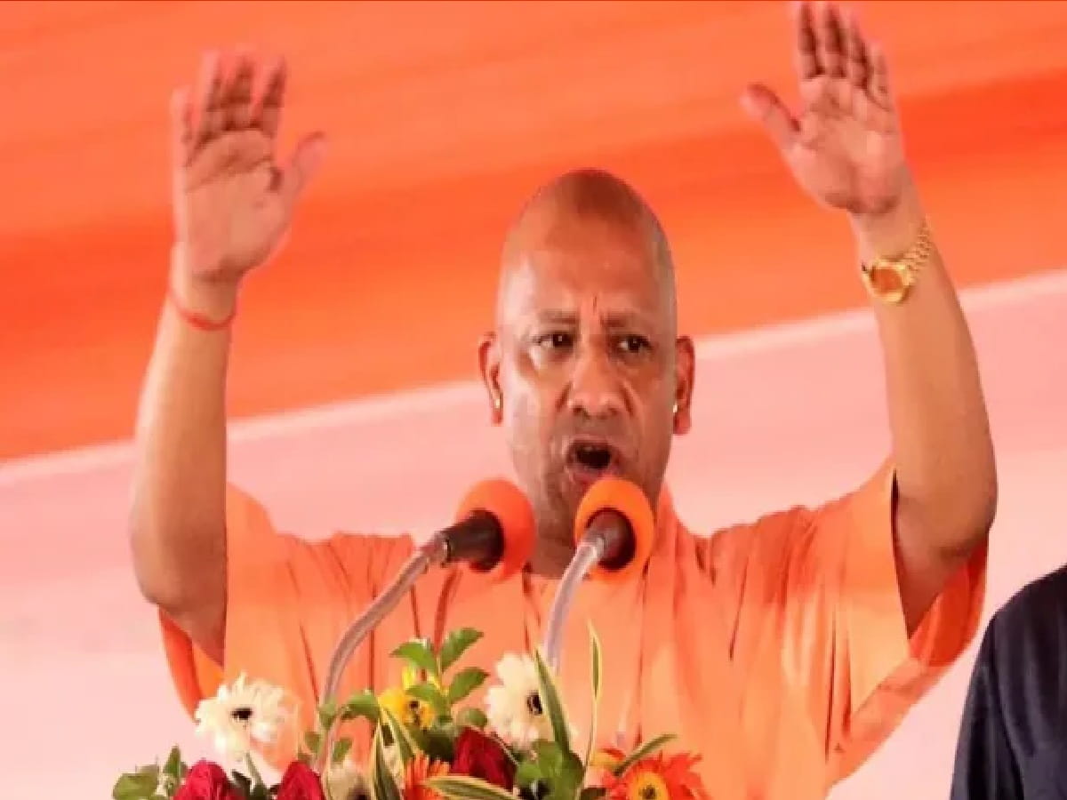 CM Yogi Leads Sacred 3-Day Navratri Rituals and Vijayadashami Yatra in Gorakhpur