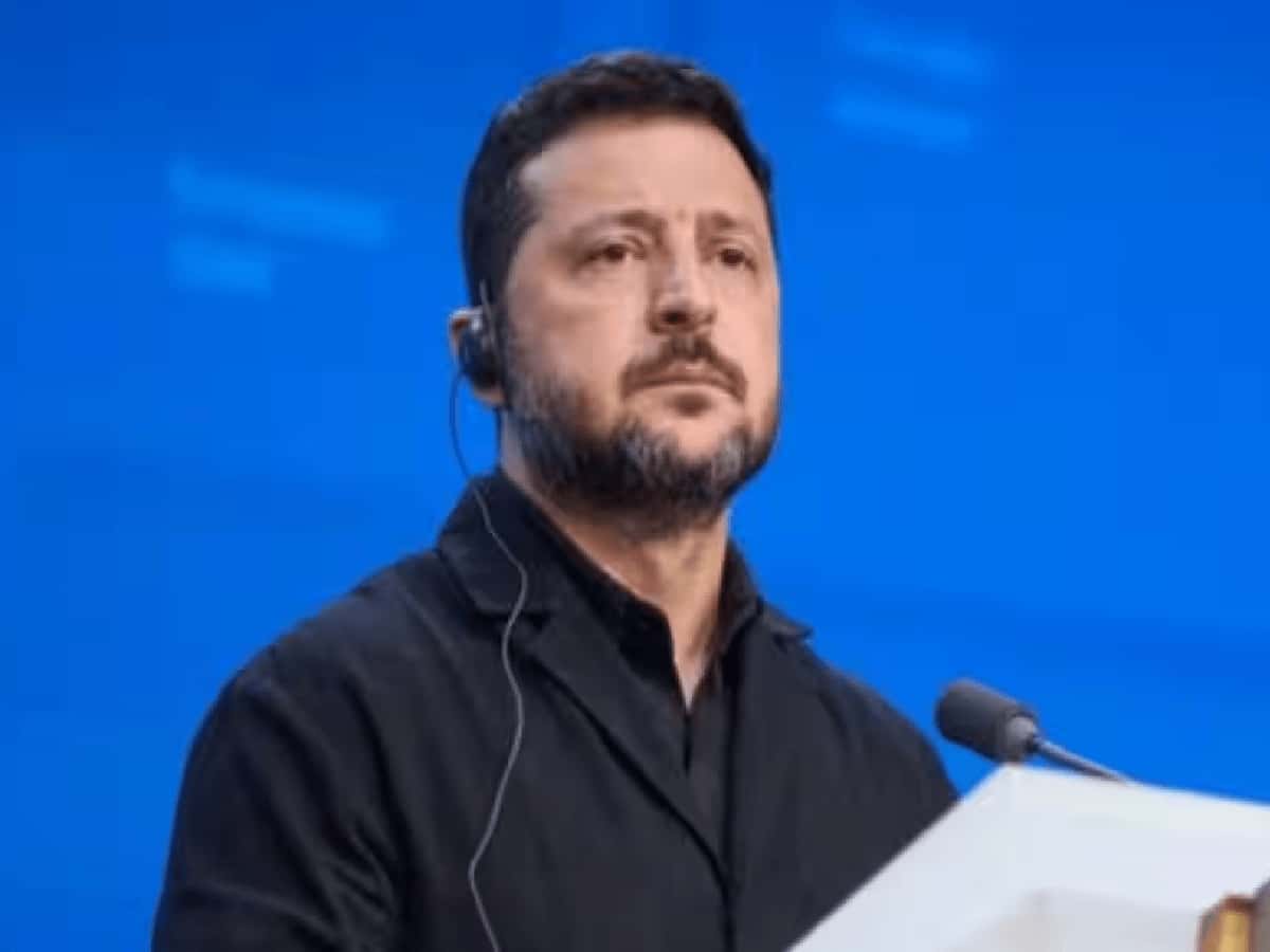 Zelensky Lashes Out at Trump Over Russian Sanctions Waiver as US Lawmakers Revolt