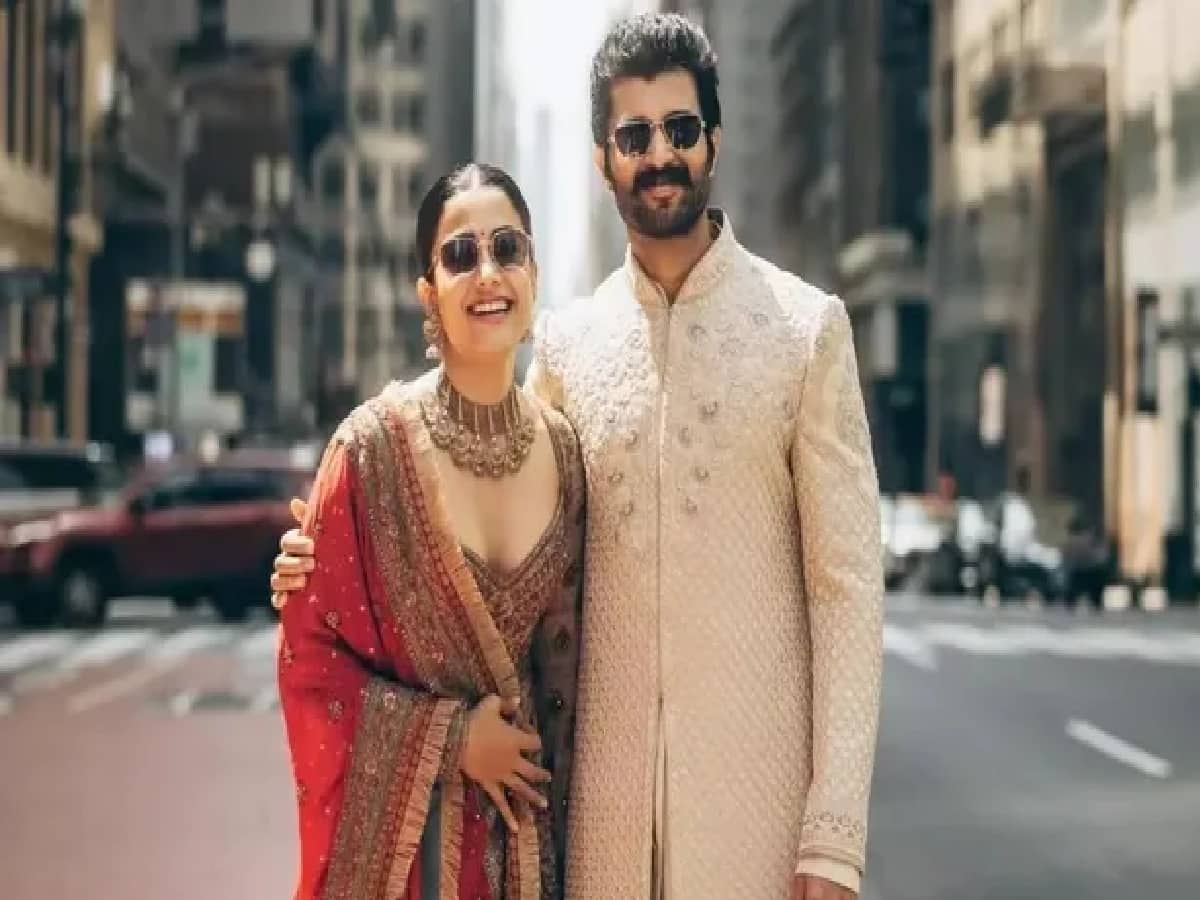 Vijay Deverakonda Shuts Down Engagement Rumours with Rashmika Mandanna