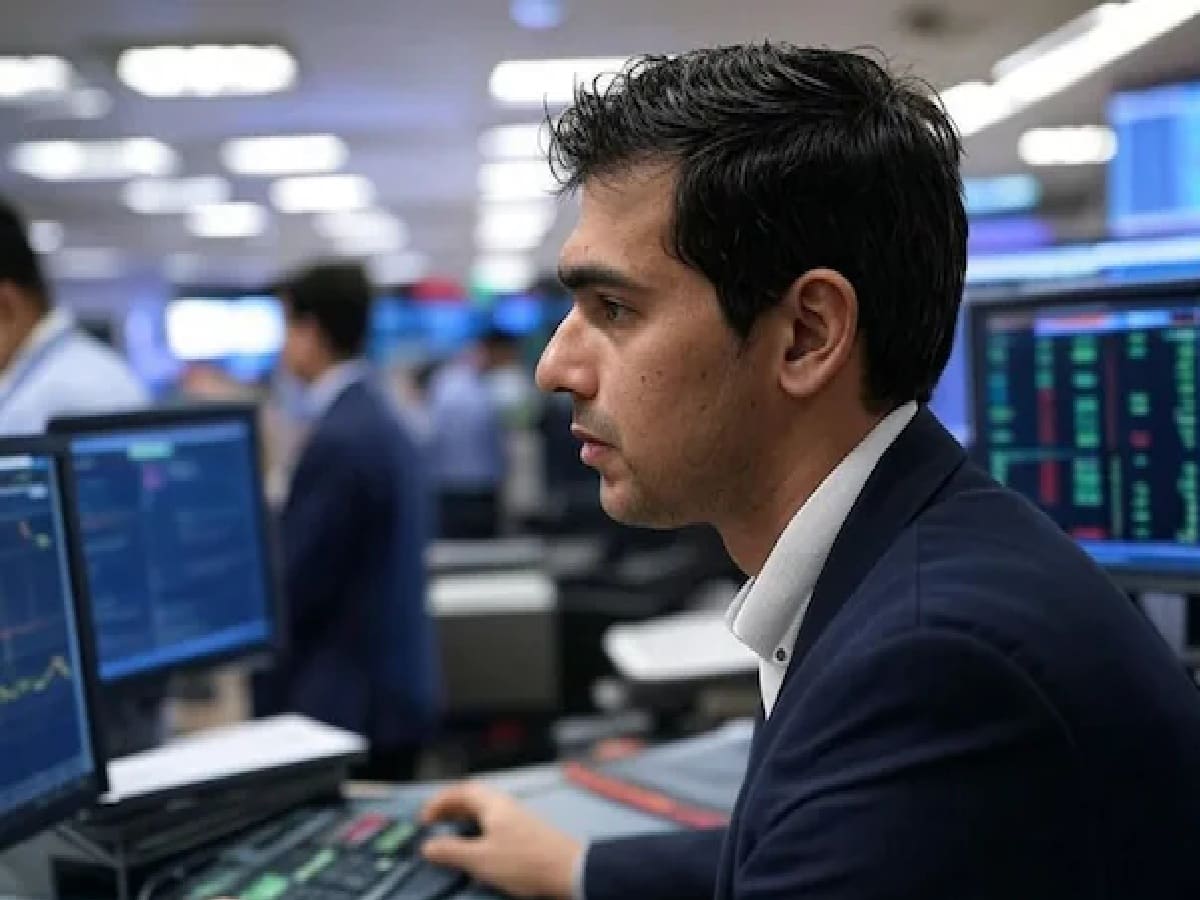 AI Sell-Off Drags Kospi as Sluggish GIFT Nifty Previews Muted Start