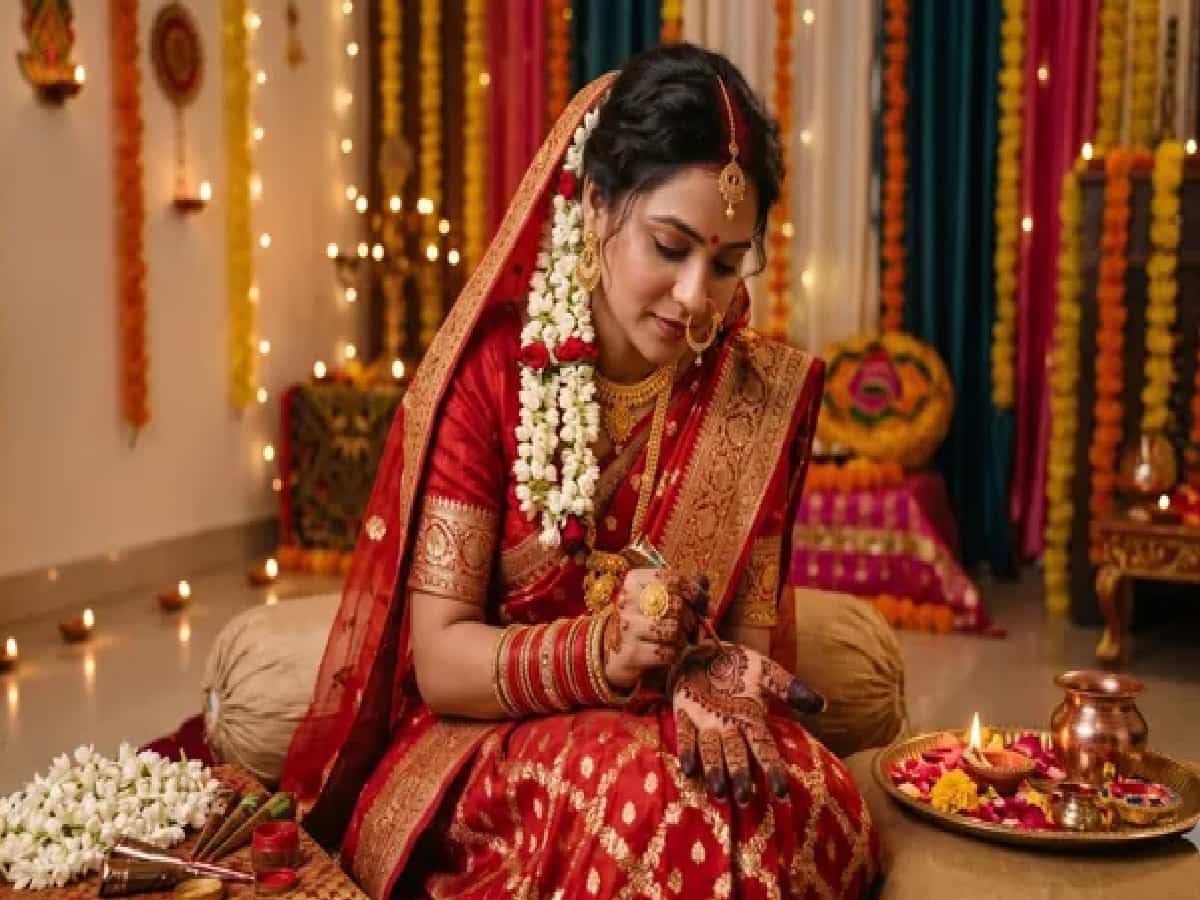 16 Adornments of 'Solah Shringar' Are Essential for Karwa Chauth