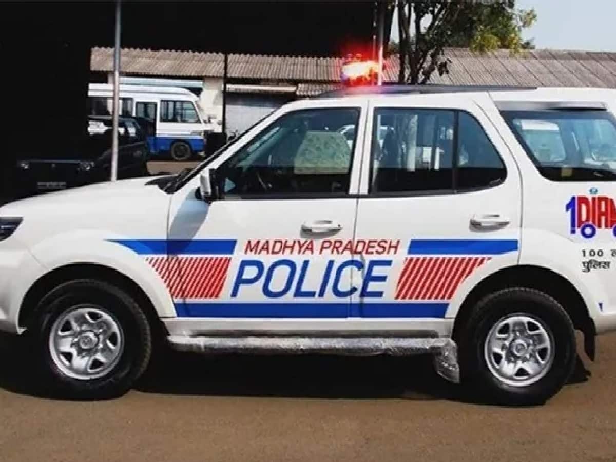 Surrogate Mother Arrested for Demanding ₹1 Cr AfterExtorting ₹80 Lakh from Businessman