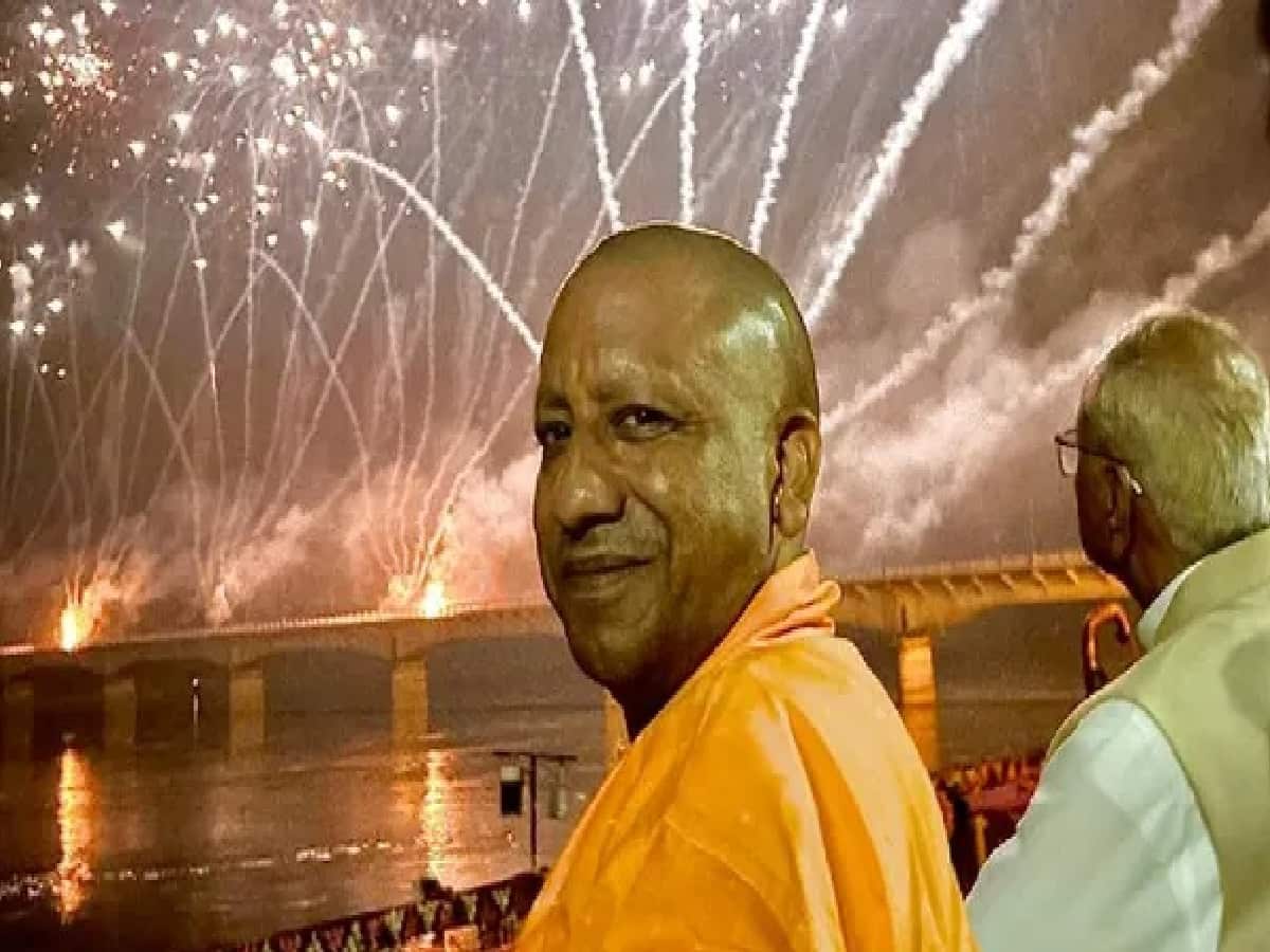 Yogi Govt Hikes Minimum Wages and Dearness Allowance Across Uttar Pradesh