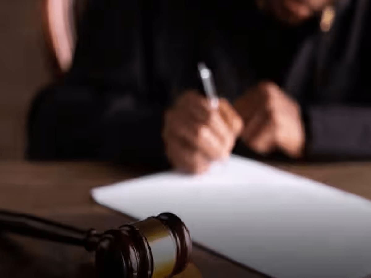 Gumla Civil Court Announces Recruitment for 17 Peon Posts With Salary Up to Rs 56,900